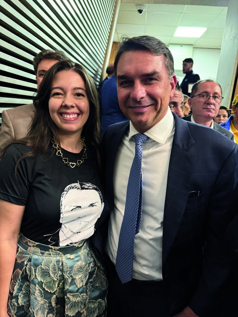 Tatiane com Flávio Bolsonaro